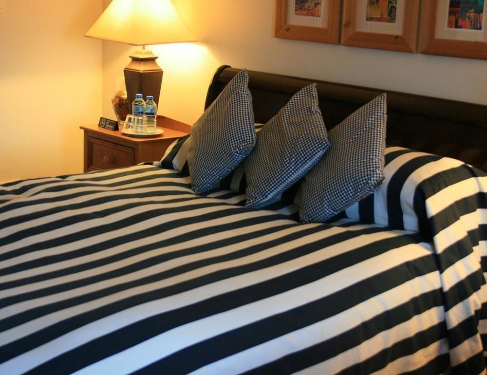 Bed and Breakfast Ross House Роскоммон Экстерьер фото