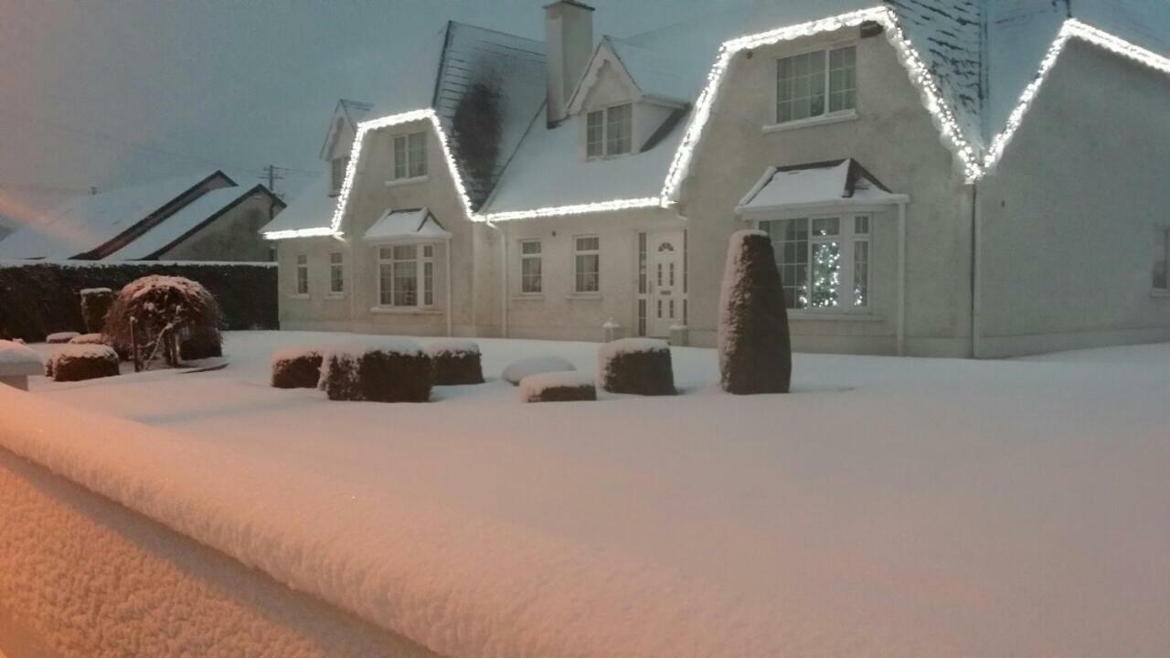 Bed and Breakfast Ross House Роскоммон Экстерьер фото